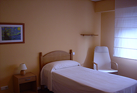 Foto habitación residencia tercera edad Martiartu